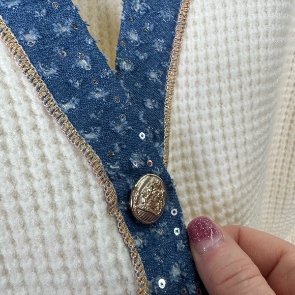 Women's White Cardigan with Blue Trim‎ - Picture 12 of 14